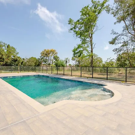 Holiday home Le Clos D'alice-2 By Interhome